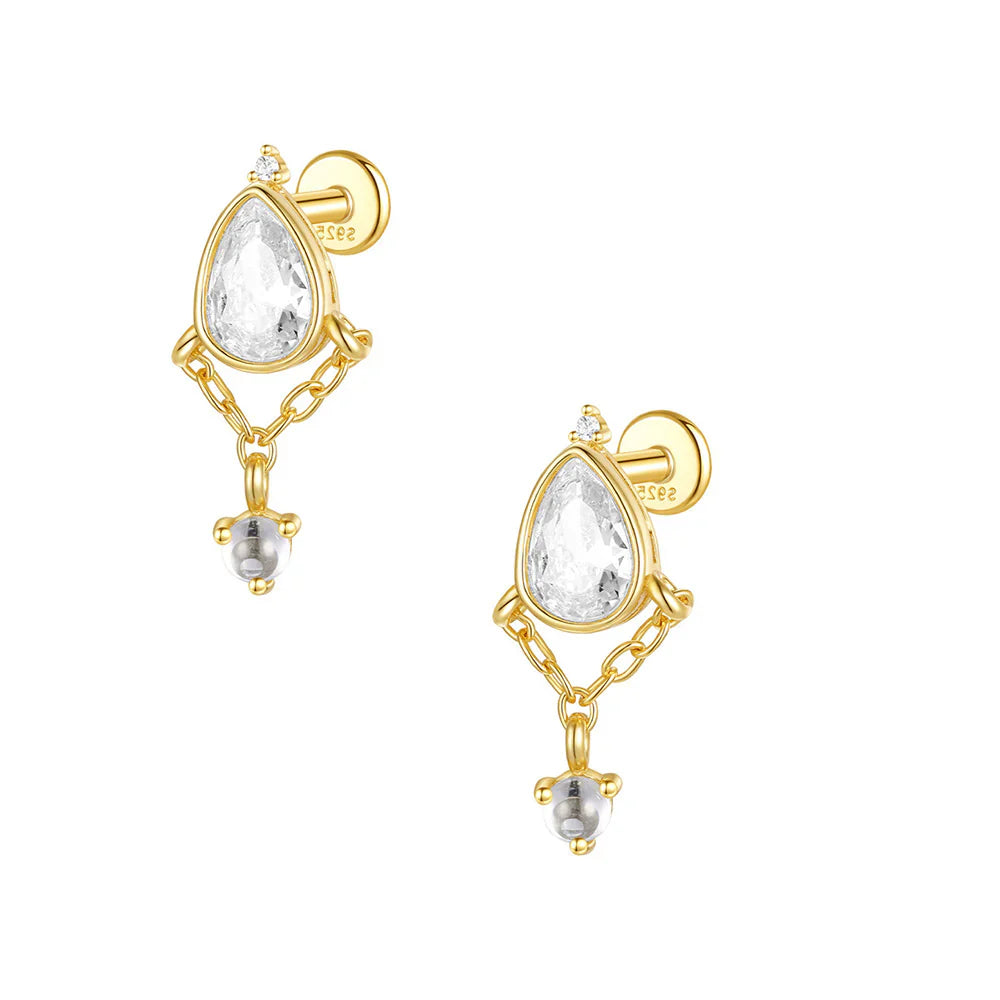 The Delicate Art of Flat Back Earrings for Sensitive Ears: A Jewelry Lover’s Guide